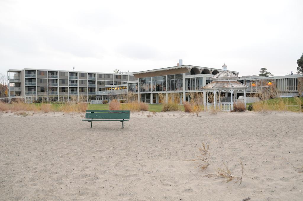 Illinois Beach Resort & Conf. Center; Best Western Premier Collection Zion 외부 사진