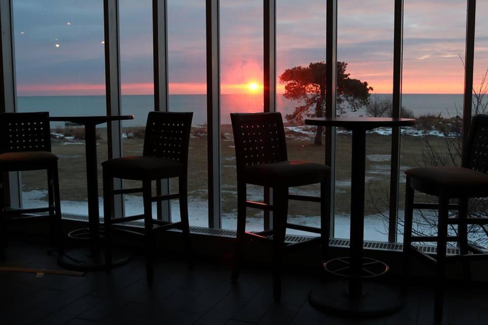 Illinois Beach Resort & Conf. Center; Best Western Premier Collection Zion 외부 사진