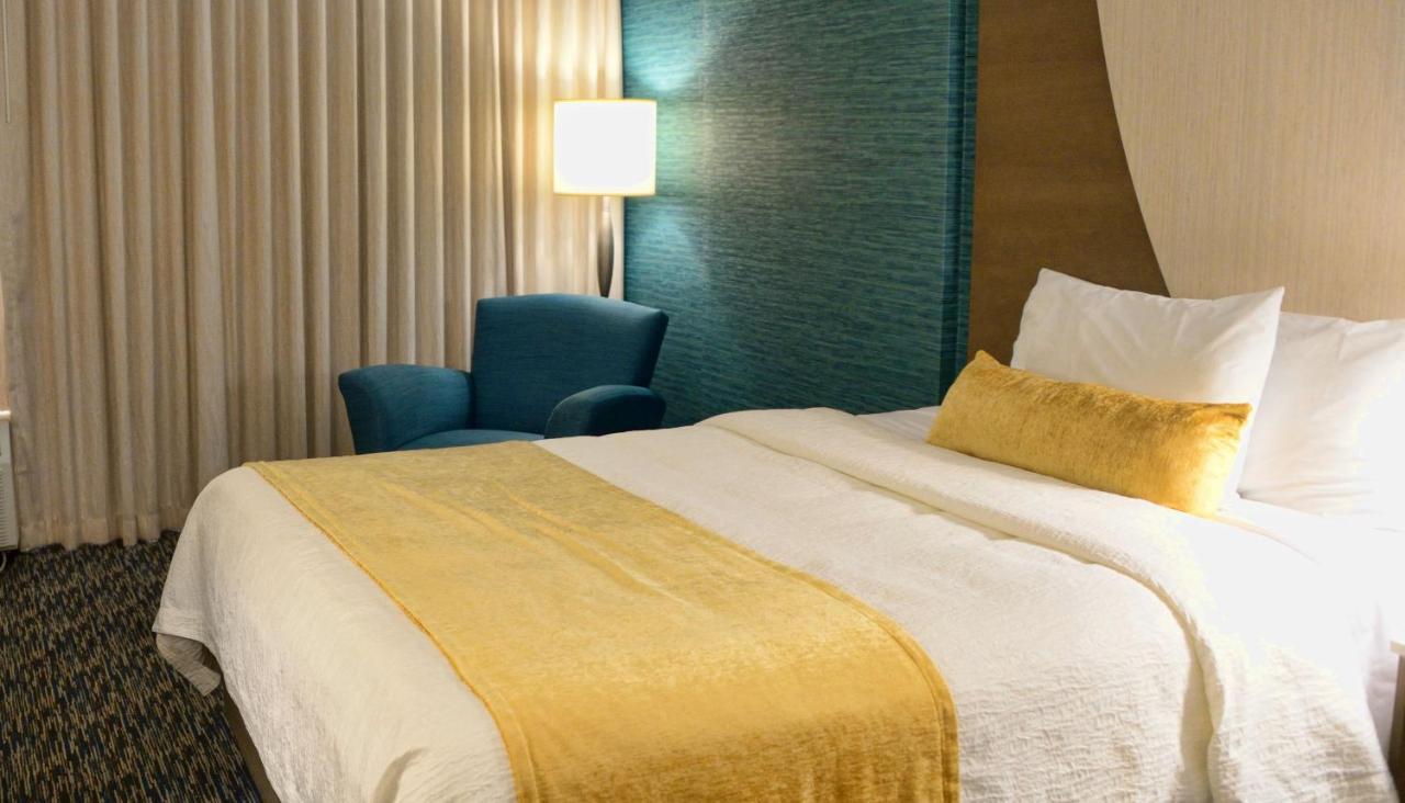 Illinois Beach Resort & Conf. Center; Best Western Premier Collection Zion 외부 사진