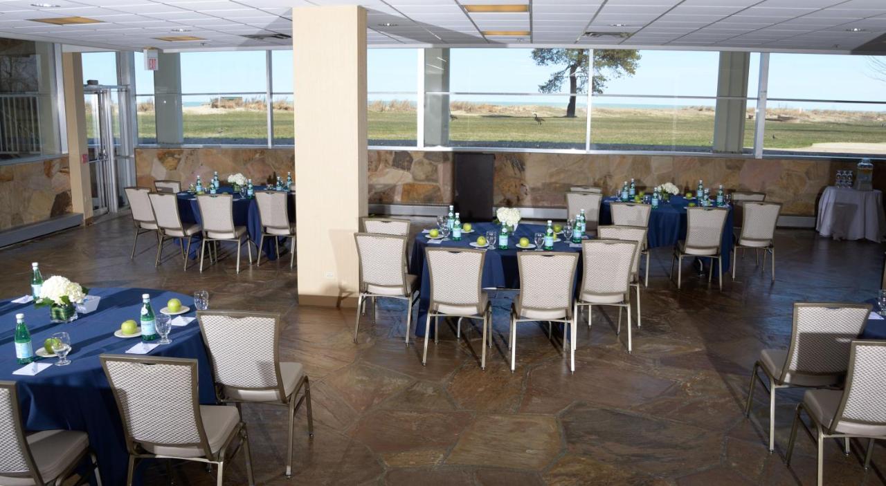 Illinois Beach Resort & Conf. Center; Best Western Premier Collection Zion 외부 사진